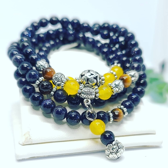 Blue Goldstone and Chalcedony Mala Bracelet - Picture 3 of 4